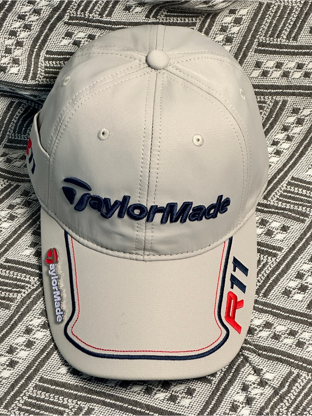 TaylorMade Men's R11 Golf Cap - Light Gray with Navy & Red Accents